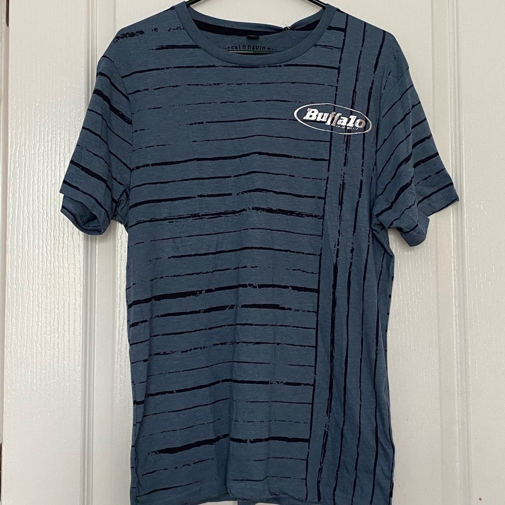 Men’s t shirt NWT